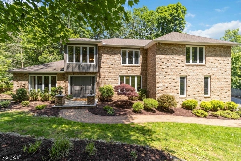 Photo of Listing #3972722