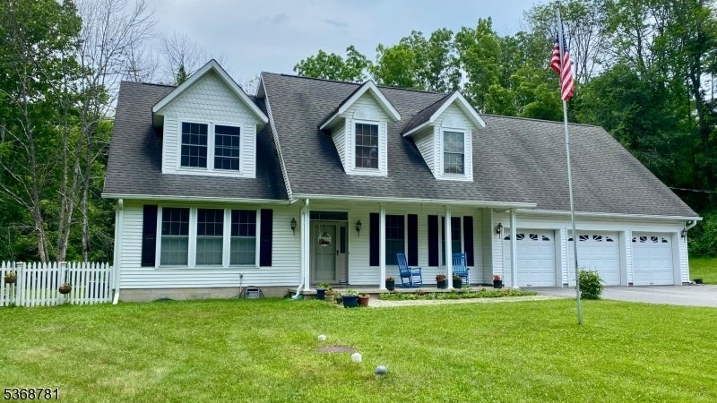 Photo of Listing #3972737