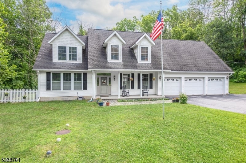 Photo of Listing #3972737