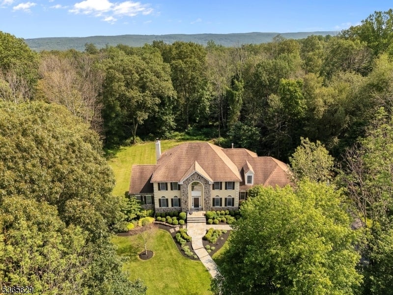Photo of Listing #3972742