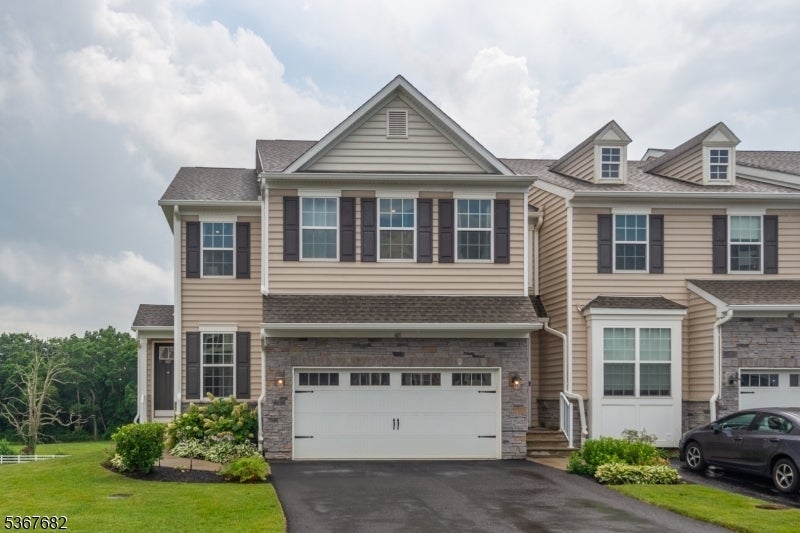 Photo of Listing #3972806