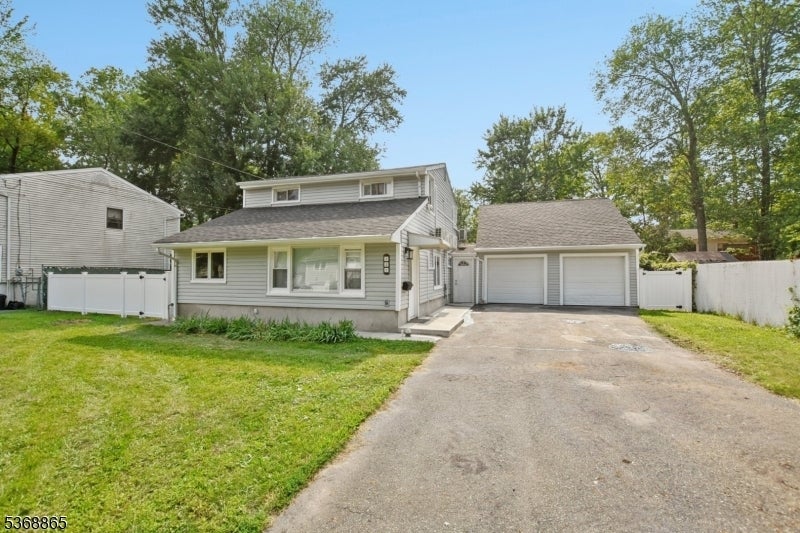 Photo of Listing #3972812