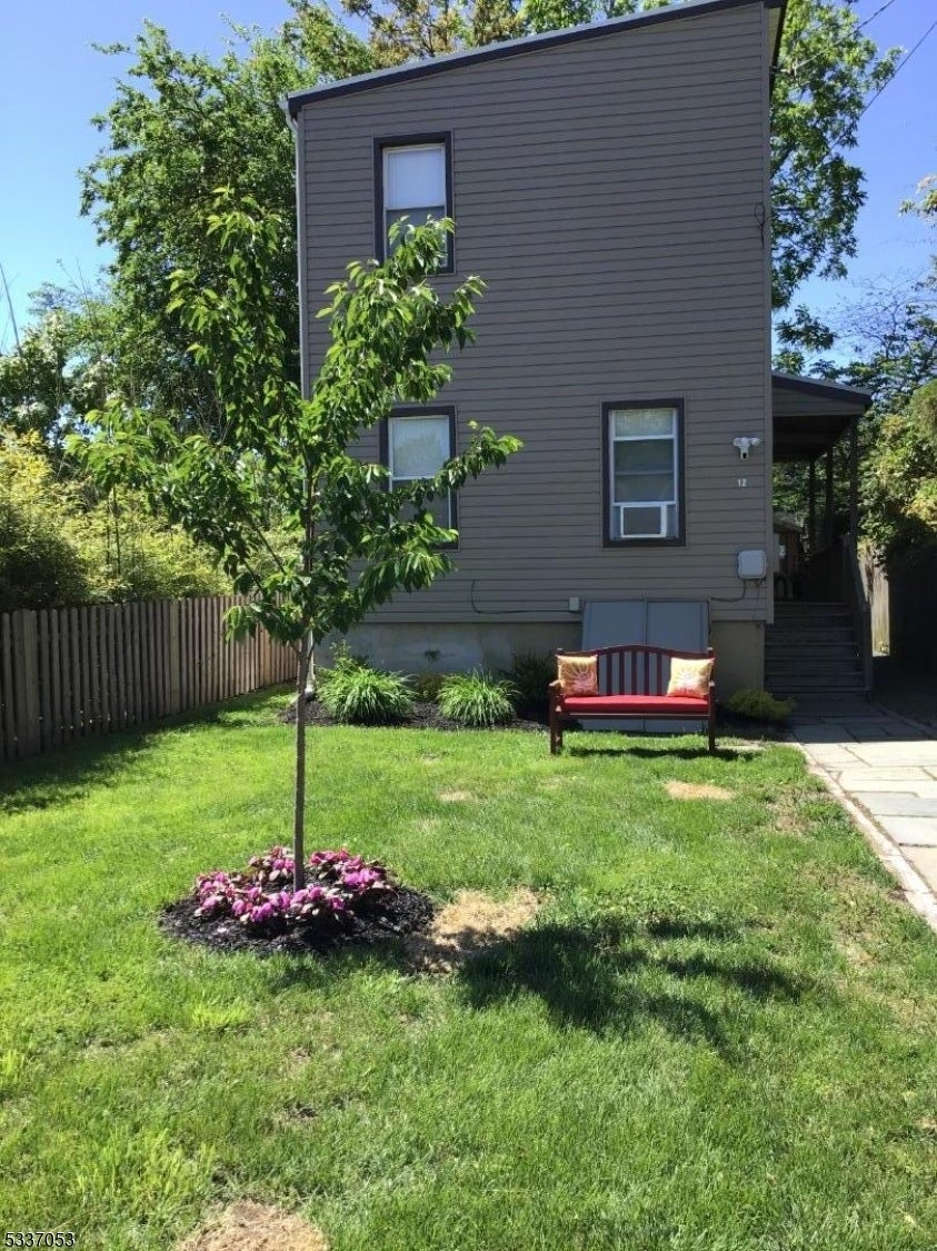 Photo of Listing #3972865