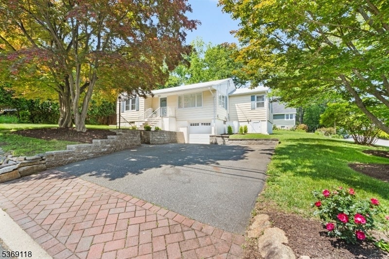 Photo of Listing #3973006