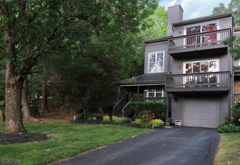 Photo of Listing #3973031