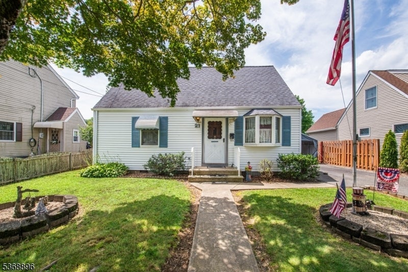 Photo of Listing #3973056