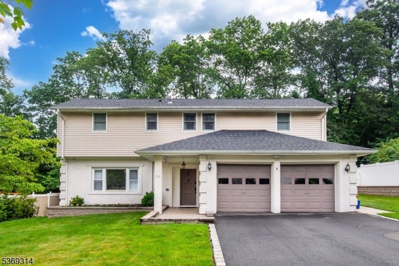 Photo of Listing #3973227
