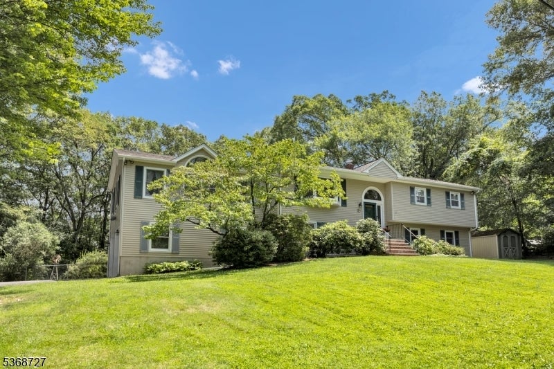 Photo of Listing #3973253
