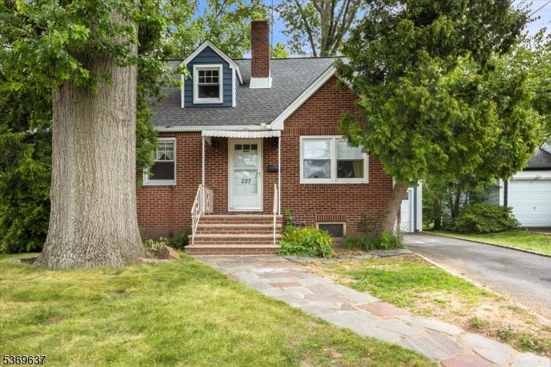 Photo of Listing #3973463