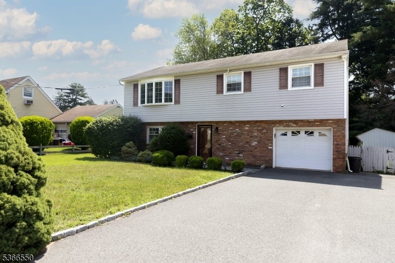 Photo of Listing #3973495