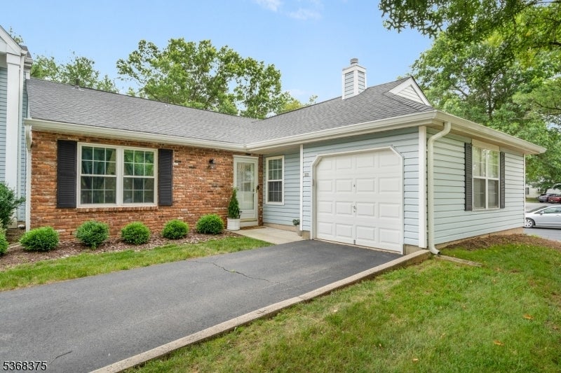 Photo of Listing #3973714