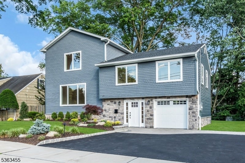 Photo of Listing #3973789