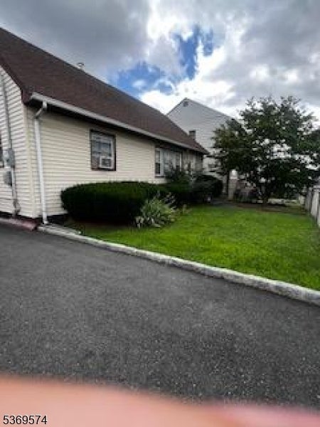 Photo of Listing #3973837