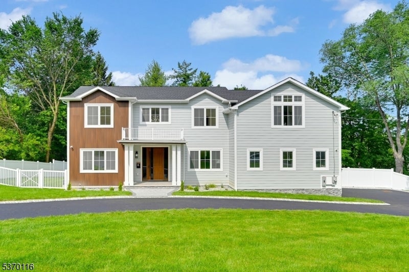 Photo of Listing #3973851