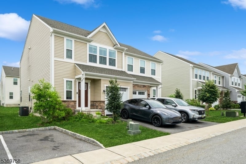 Photo of Listing #3973899