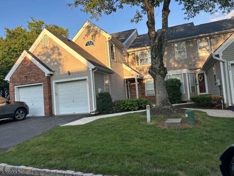 Photo of Listing #3974064