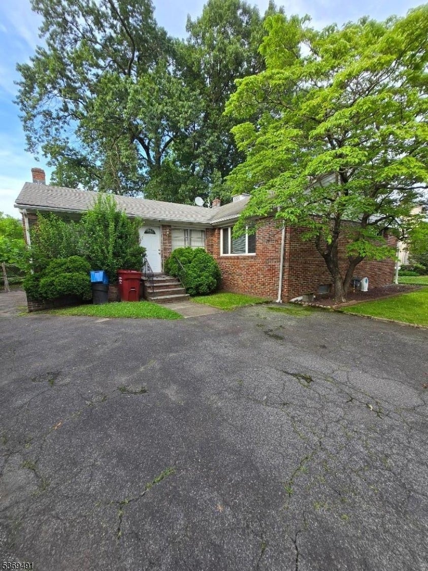 Photo of Listing #3974072