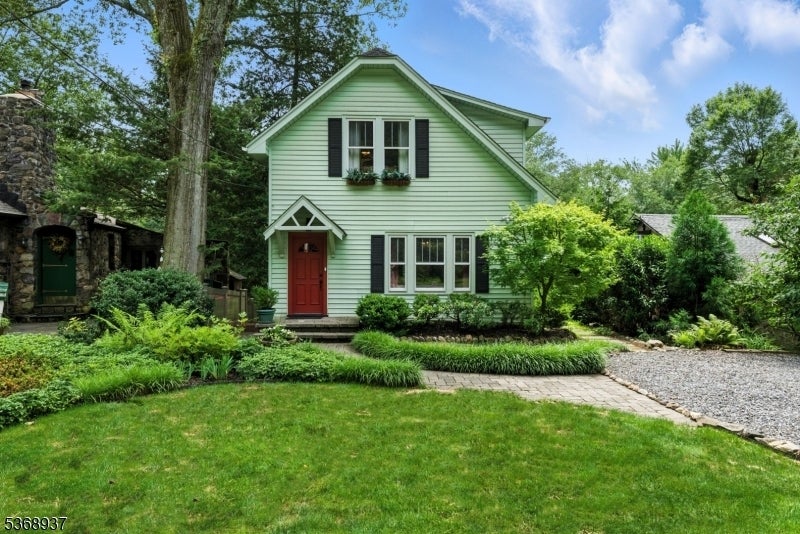 Photo of Listing #3974098