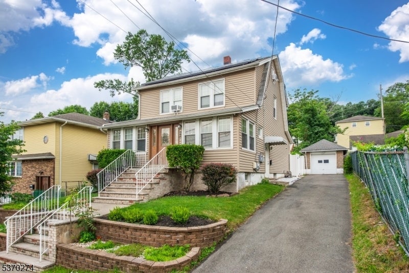Photo of Listing #3974151