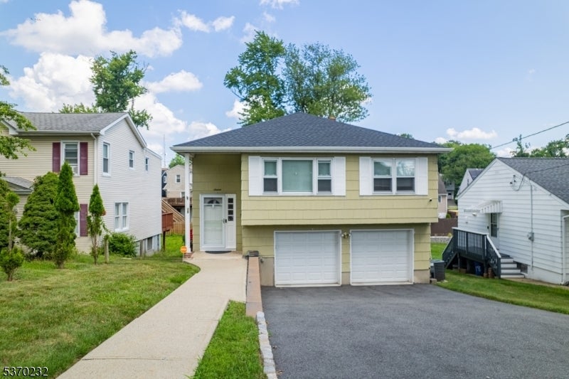 Photo of Listing #3974225
