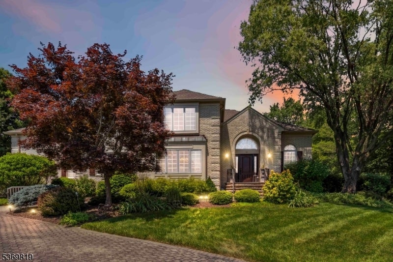 Photo of Listing #3974264