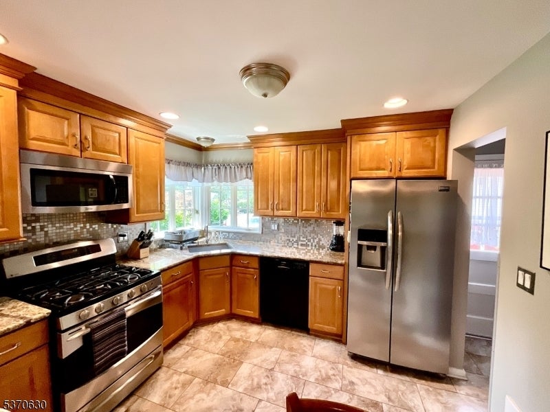 537 Eagle Rock Ave, West Orange Twp.