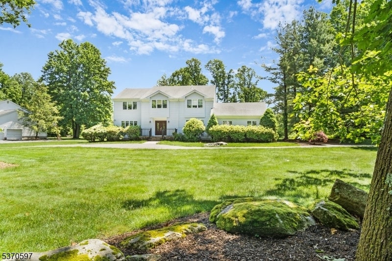 Photo of Listing #3974348