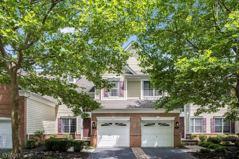 Photo of Listing #3974362