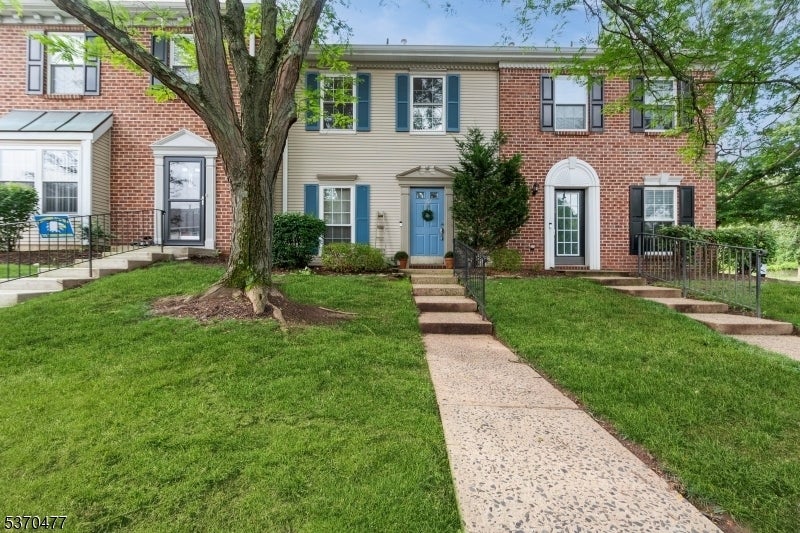 Photo of Listing #3974384