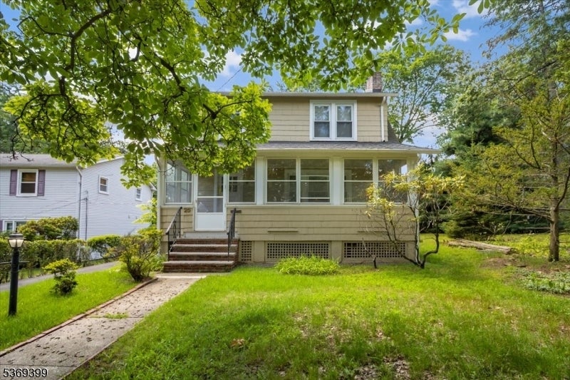 Photo of Listing #3974396