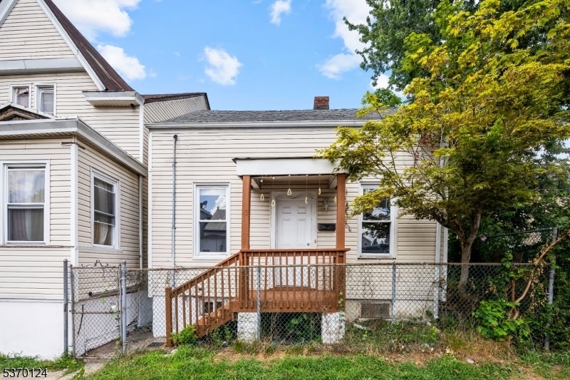 Photo of Listing #3974414