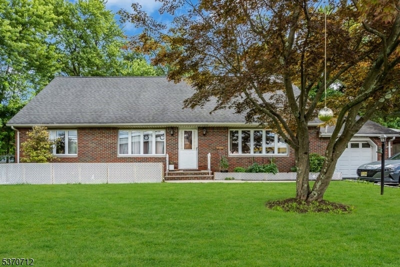 Photo of Listing #3974439