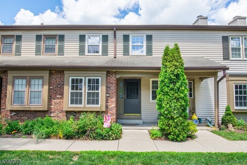 Photo of Listing #3974507