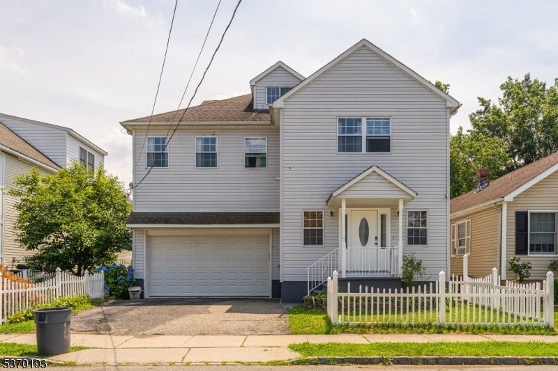 Photo of Listing #3974634