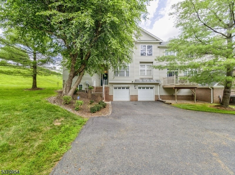 Photo of Listing #3974674