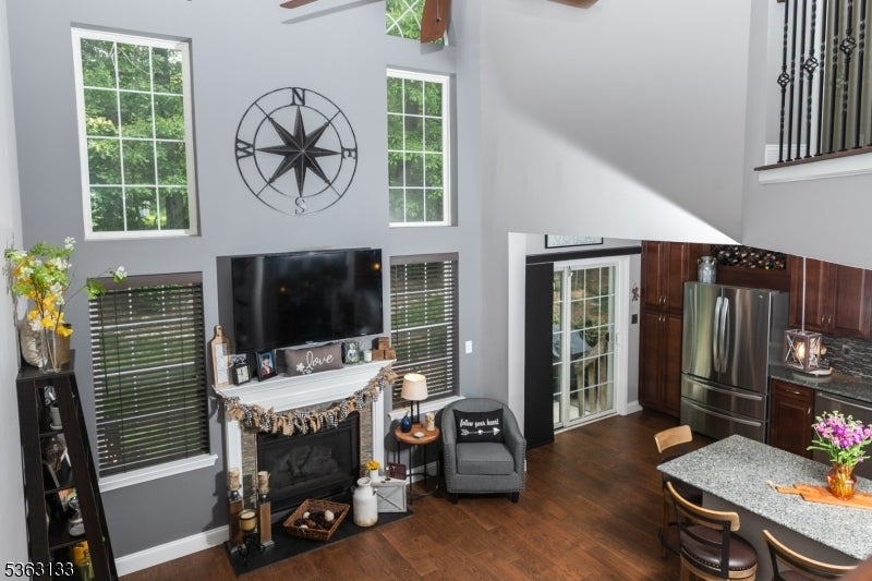 Photo of Listing #3974682