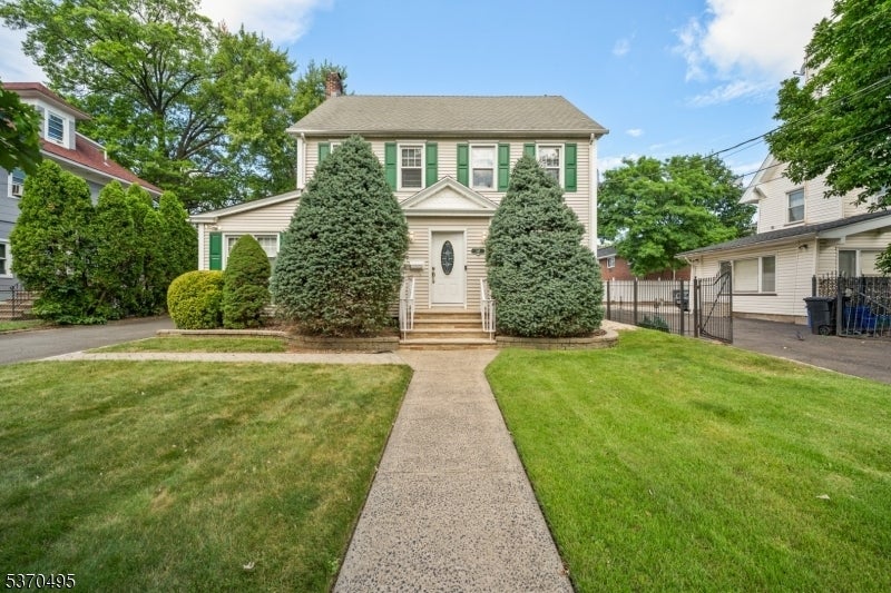 Photo of Listing #3974750
