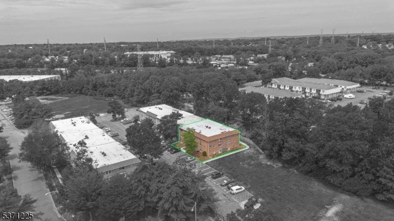 Photo of Listing #3974924