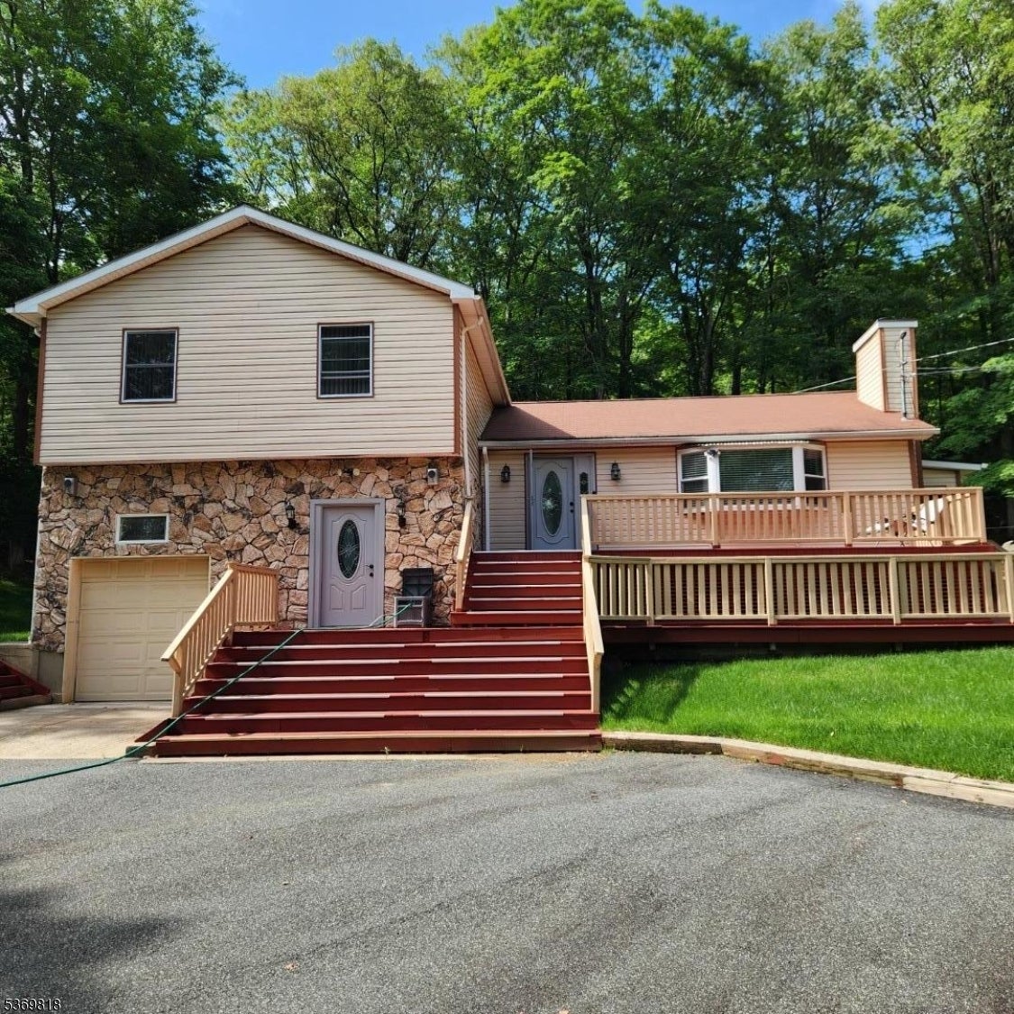 Photo of Listing #3974959