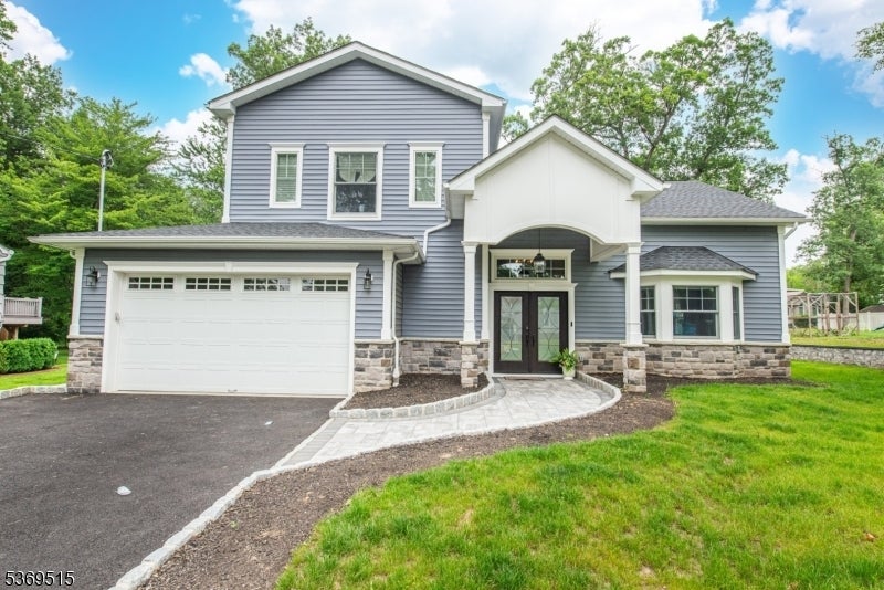 Photo of Listing #3975036
