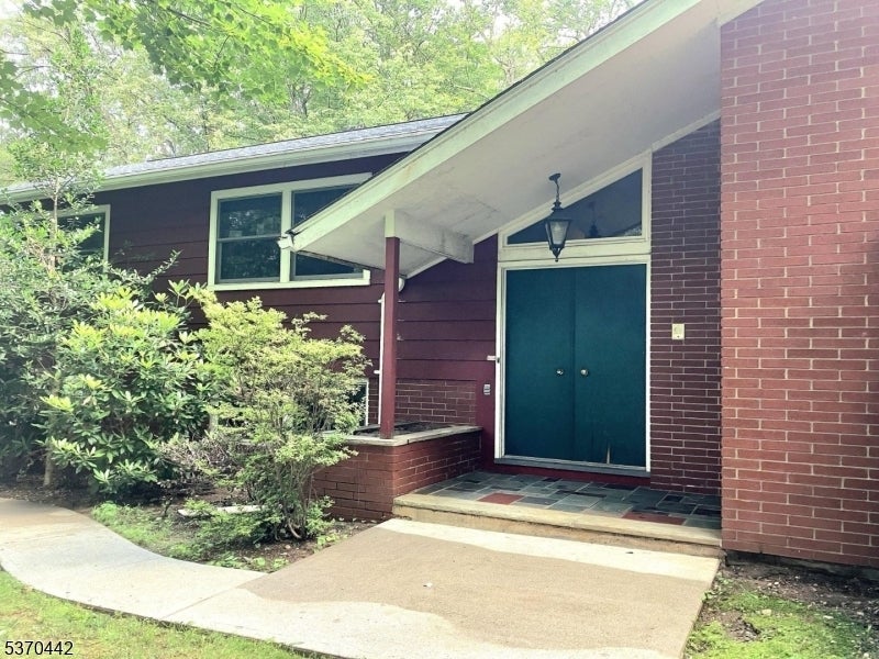 Photo of Listing #3975078