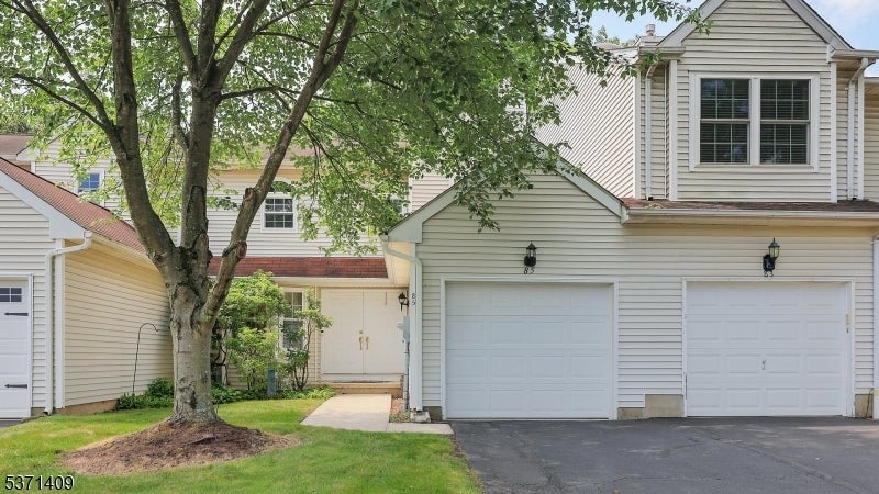 Photo of Listing #3975153