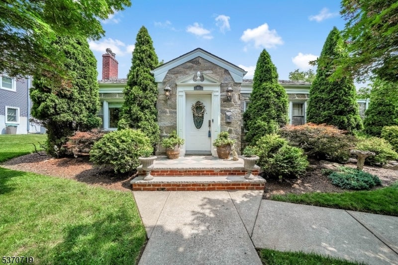 Photo of Listing #3975360