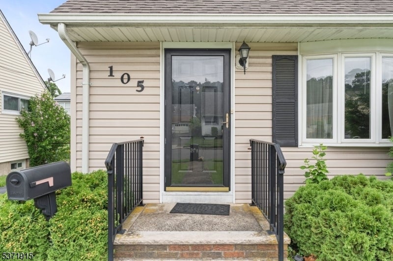 Photo of Listing #3975480