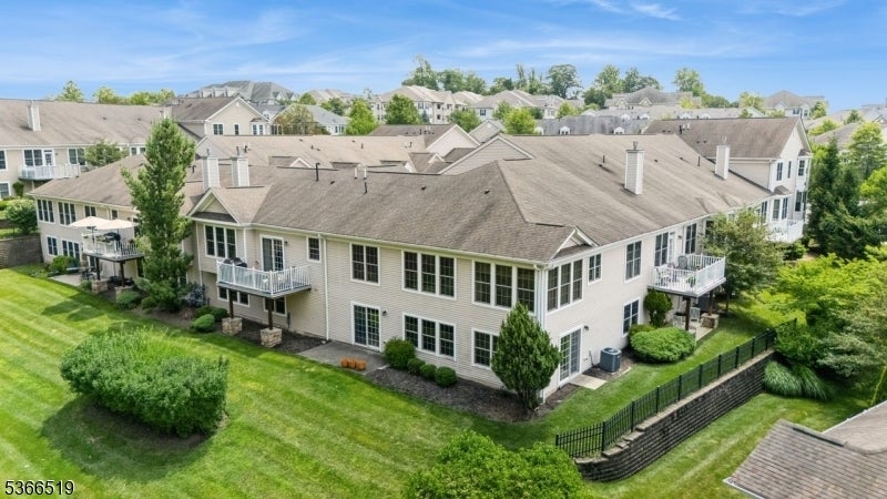 Photo of Listing #3975545