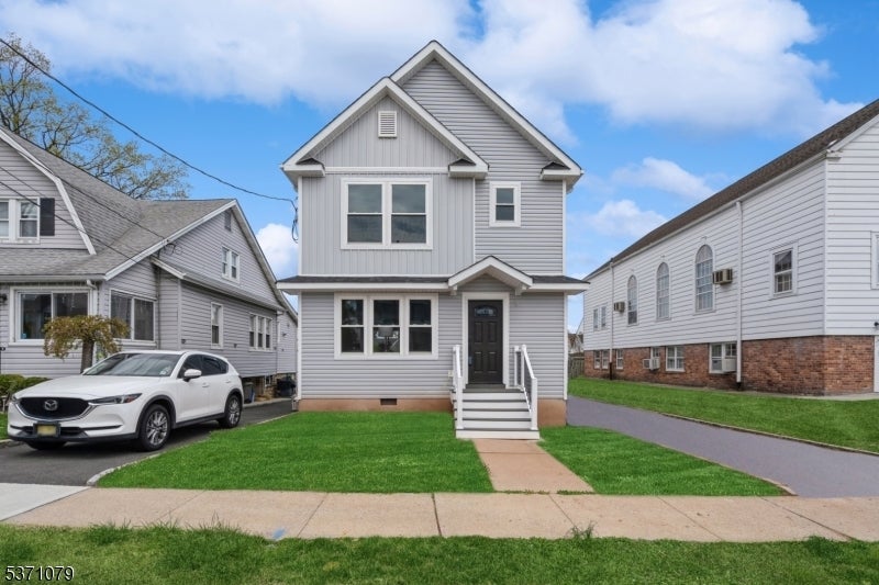 Photo of Listing #3975718