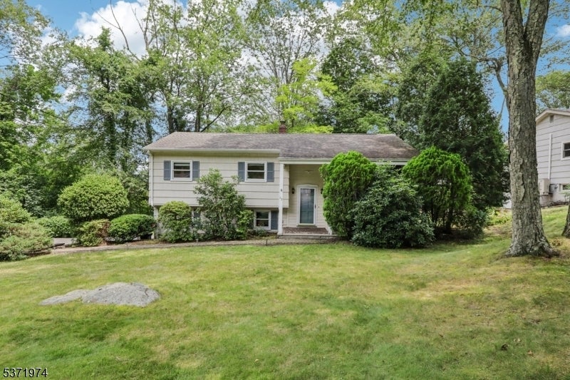 Photo of Listing #3975985