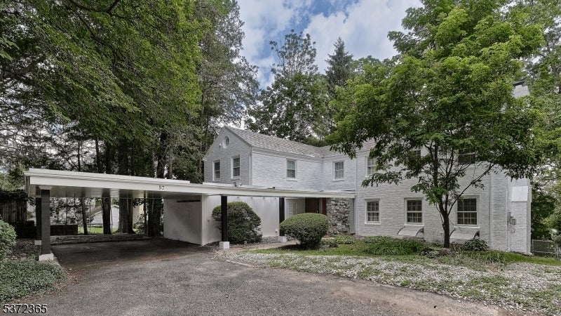 Photo of Listing #3976038