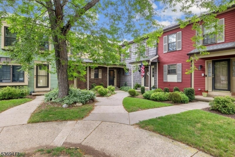 Photo of Listing #3976117