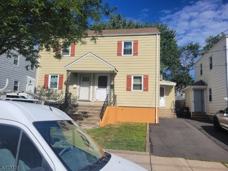 Photo of Listing #3976837